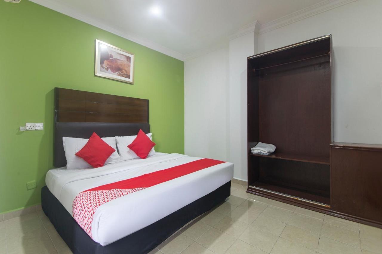 Oyo 805 Hotel Run Star Куала-Лумпур Экстерьер фото