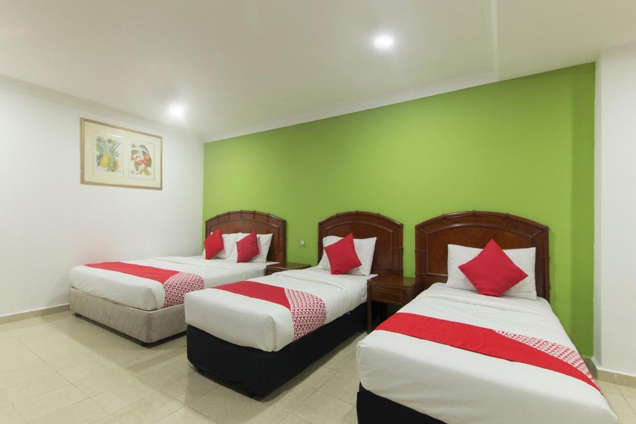 Oyo 805 Hotel Run Star Куала-Лумпур Экстерьер фото