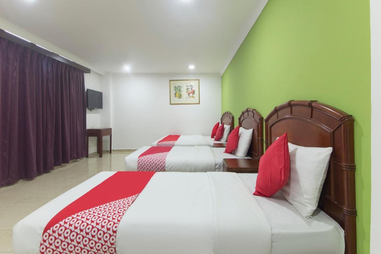Oyo 805 Hotel Run Star Куала-Лумпур Экстерьер фото